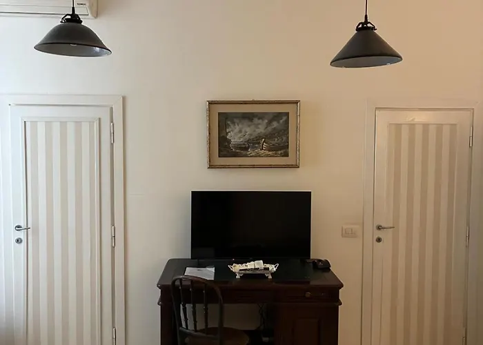 The Ivory Nest In Trastevere