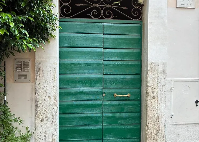 The Ivory Nest In Trastevere *